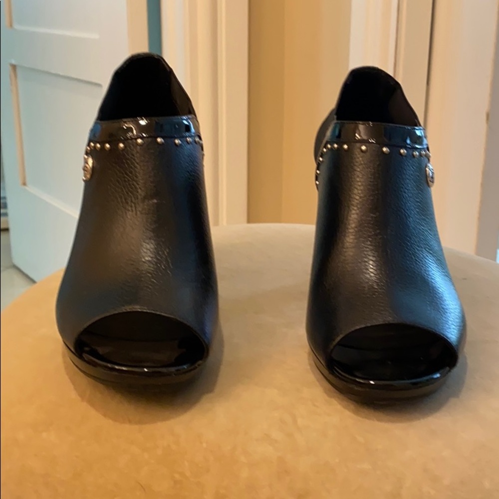 Brighton Vixon Black peek a boo bootie